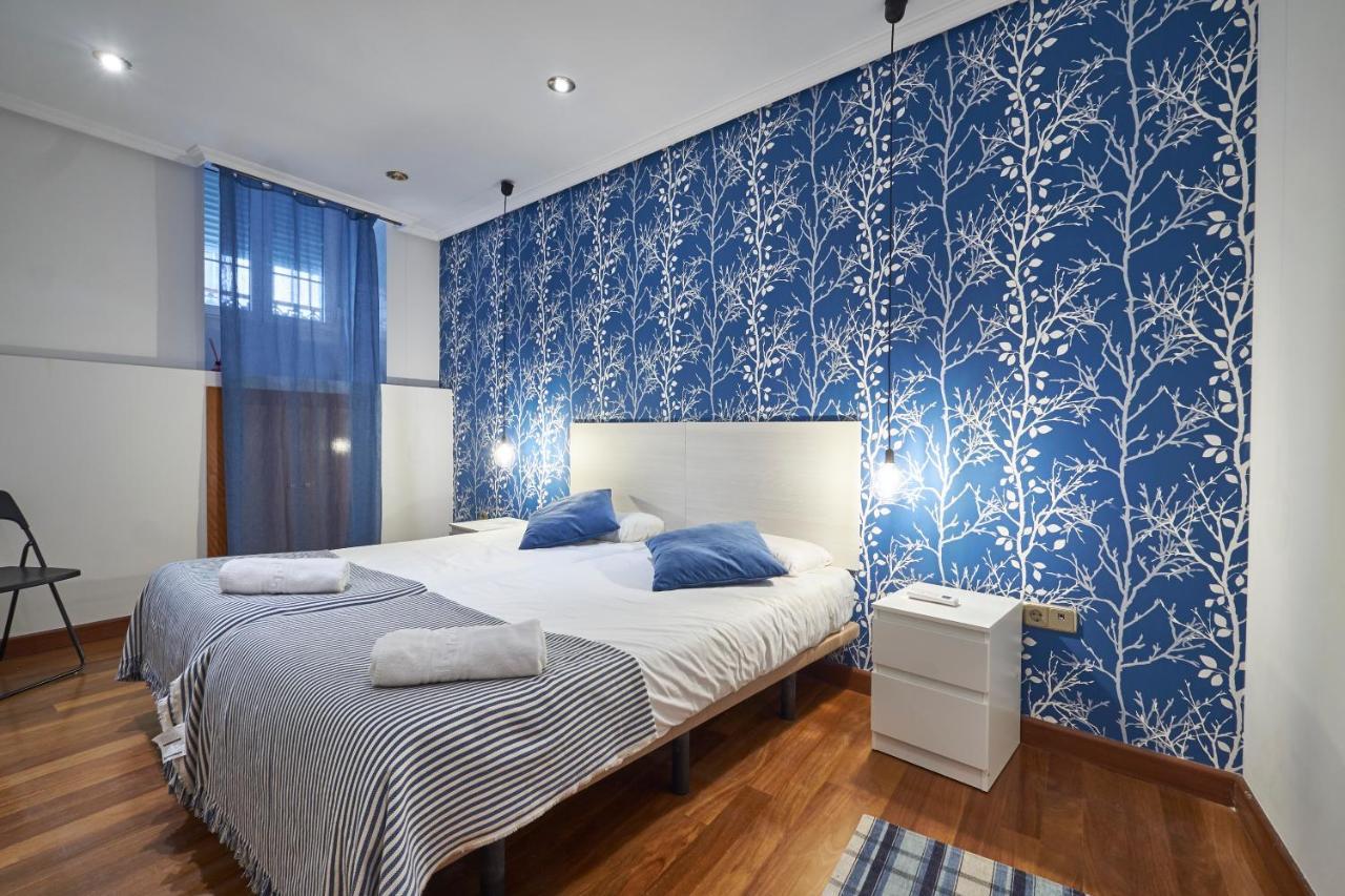 Bv Rooms Madrid Bagian luar foto