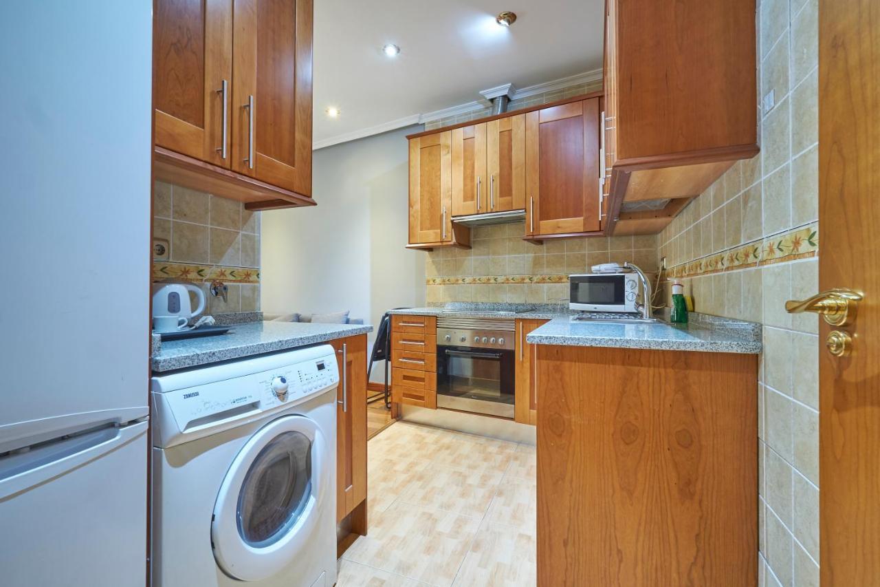 Bv Rooms Madrid Bagian luar foto